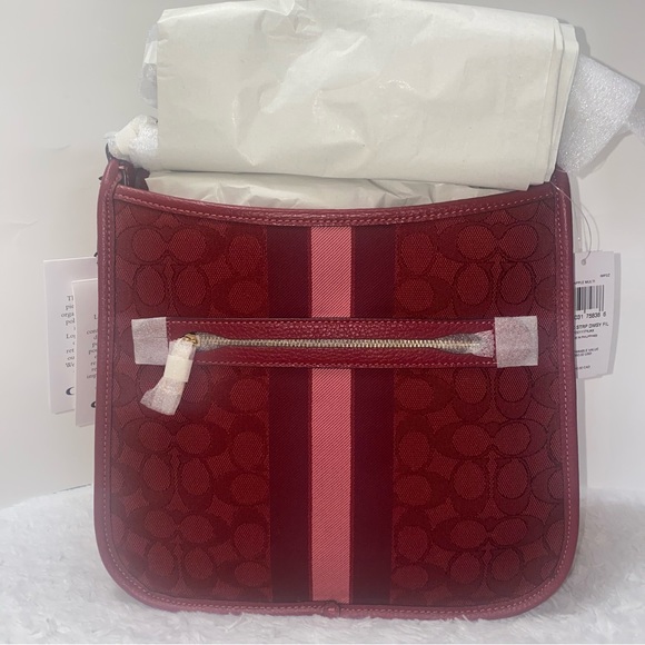 Coach purse New - Picture 3 of 11